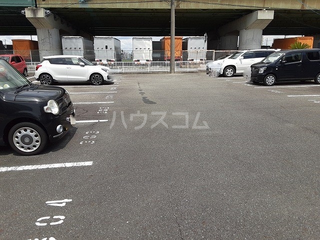 3/10 駐車場