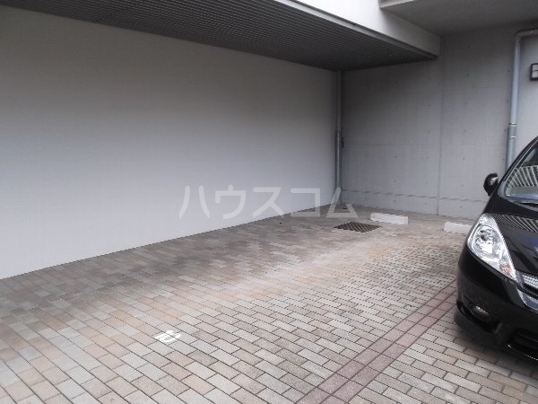 19/25 駐車場