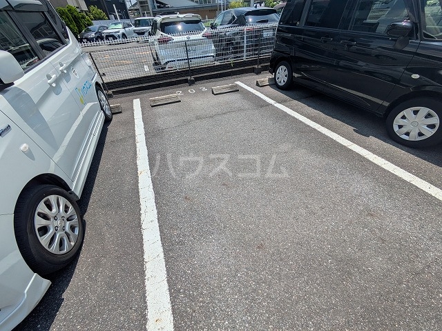 24/30 駐車場