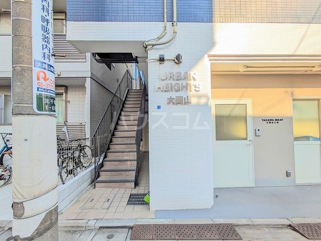 3/7 エントランス