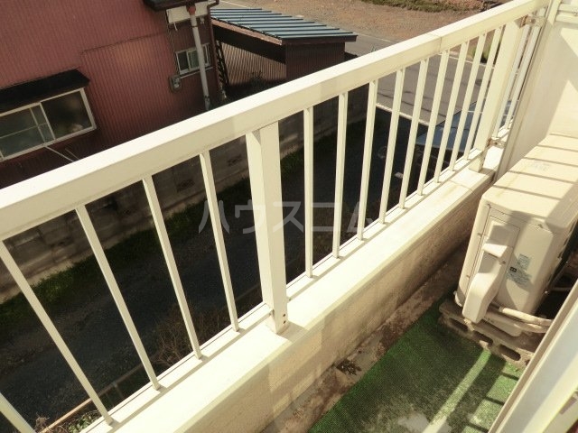 13/18 バルコニー