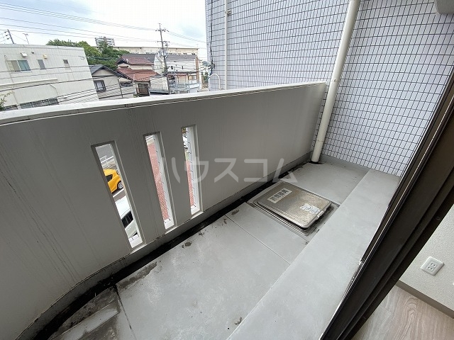 20/30 バルコニー