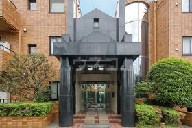 15/25 エントランス