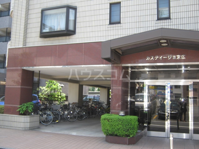 2/5 エントランス