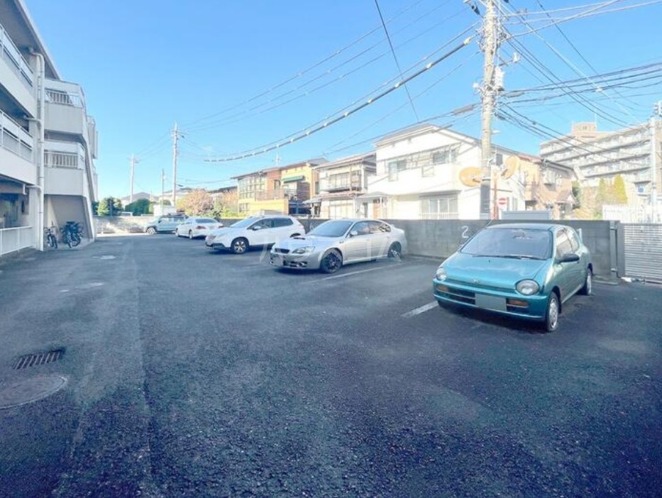 15/19 駐車場