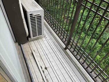 23/30 バルコニー