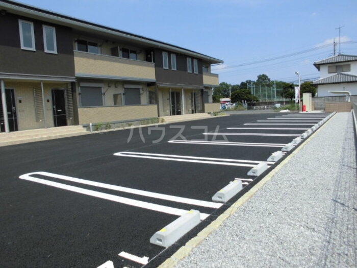 16/26 駐車場