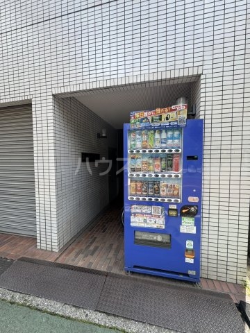 22/24 エントランス