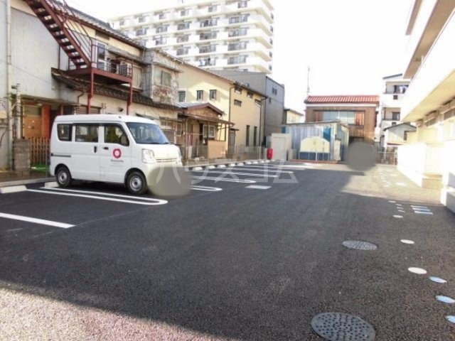 22/30 駐車場