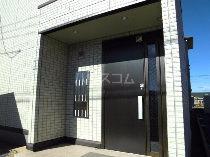 18/29 エントランス