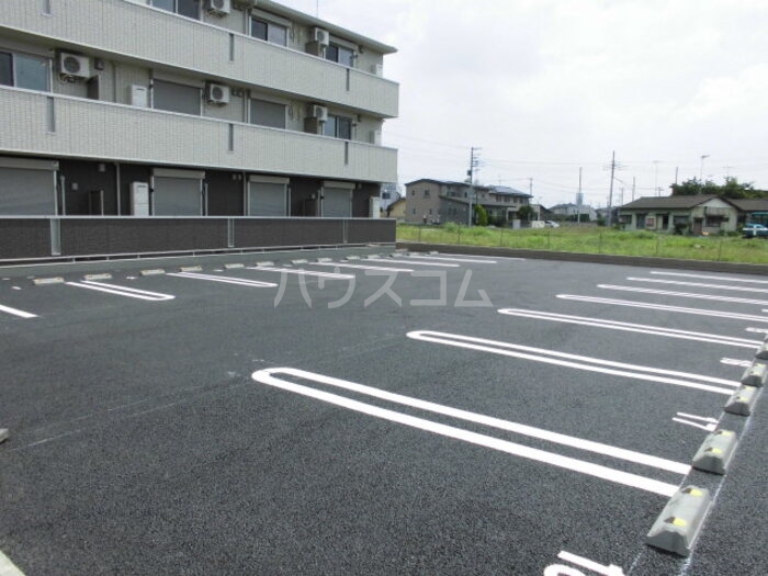 20/30 駐車場