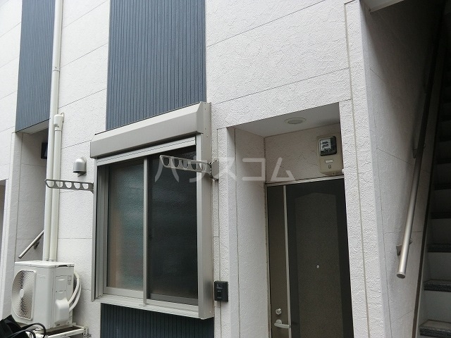 22/29 エントランス