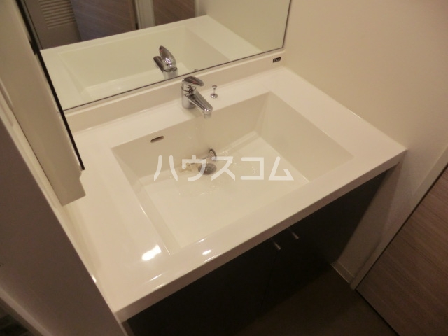 13/30 洗面