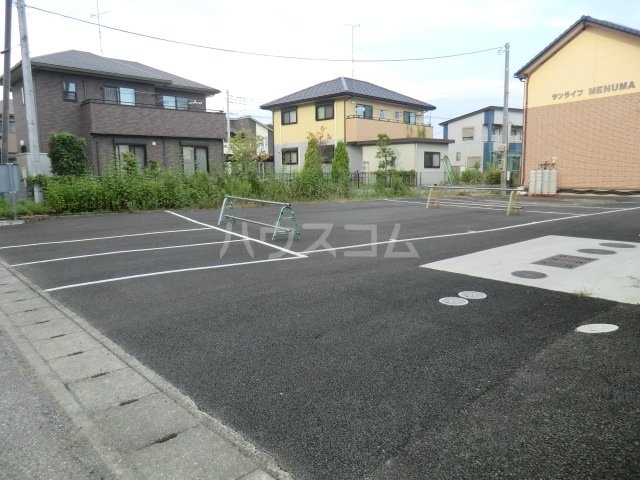 15/25 駐車場