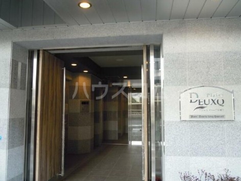 15/25 エントランス