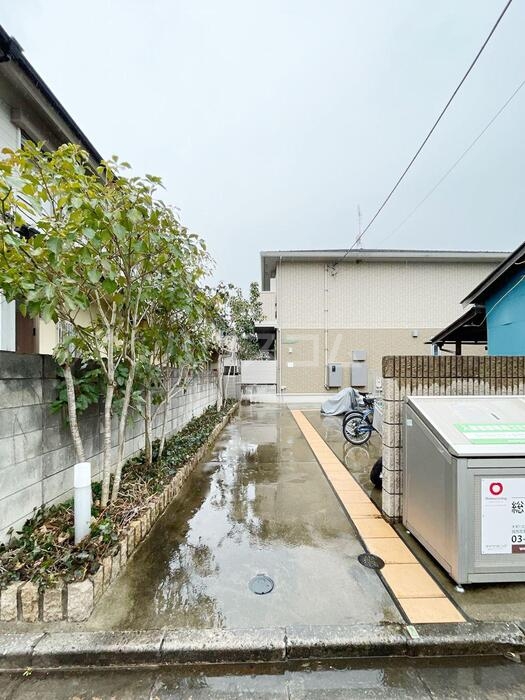 14/15 エントランス