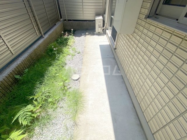 14/20 バルコニー