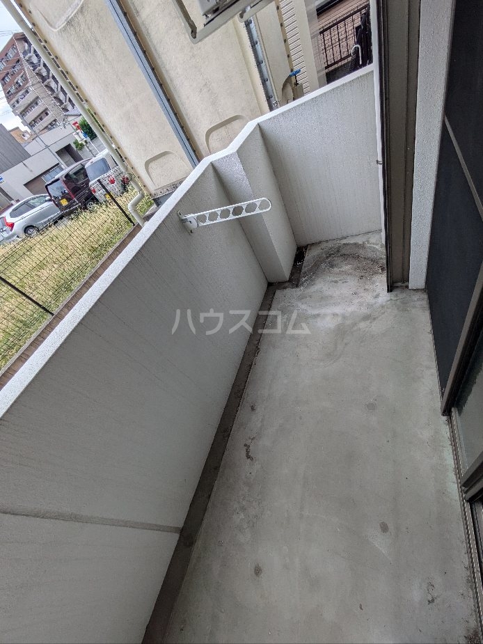 14/27 バルコニー