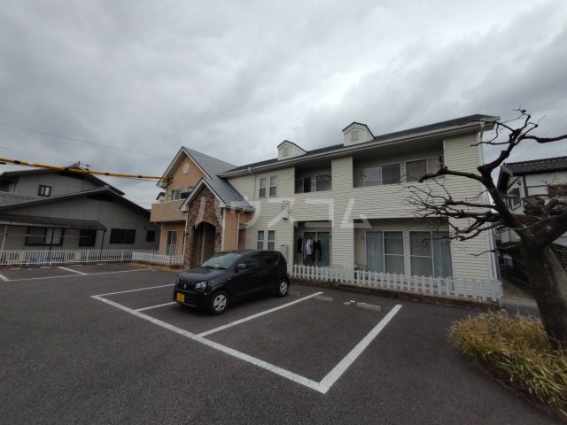 25/30 駐車場