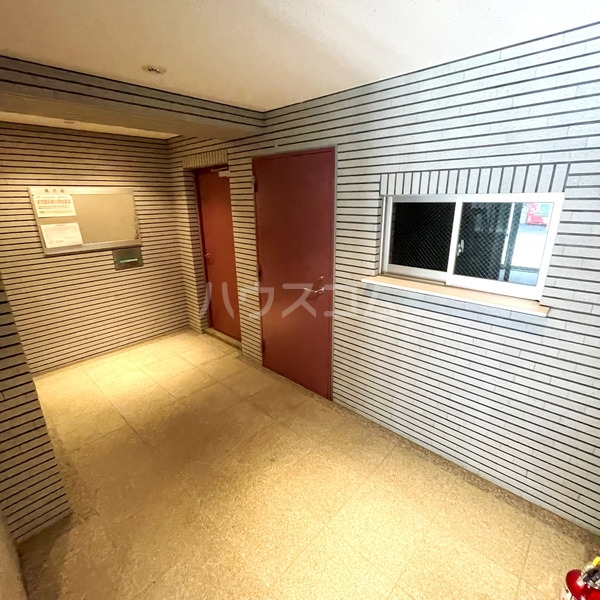 14/24 エントランス