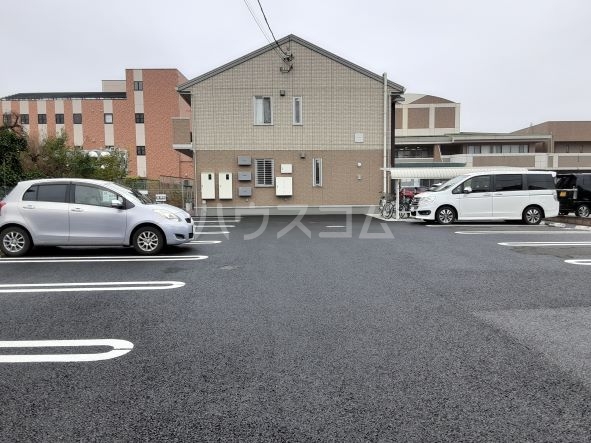 15/25 駐車場