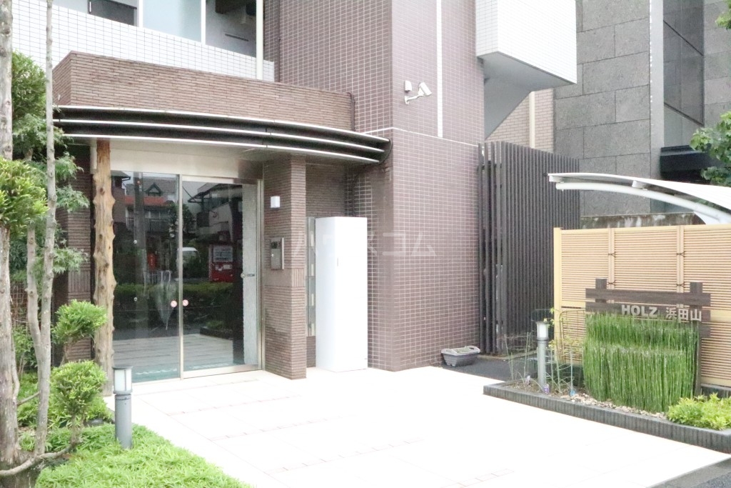 19/21 エントランス