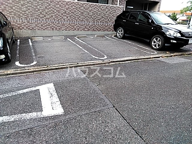 3/6 駐車場
