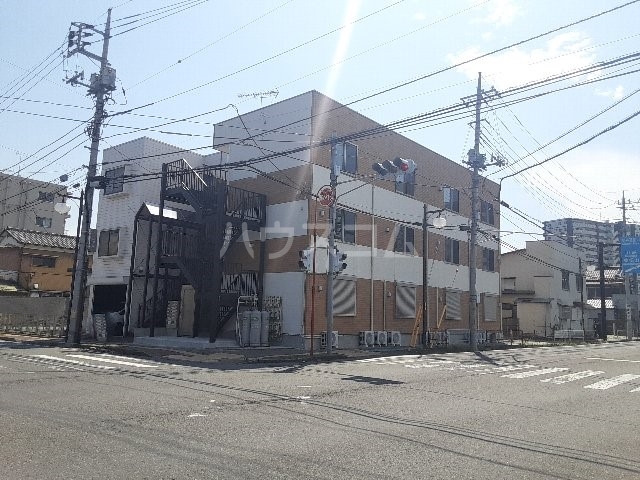 1/25 外観