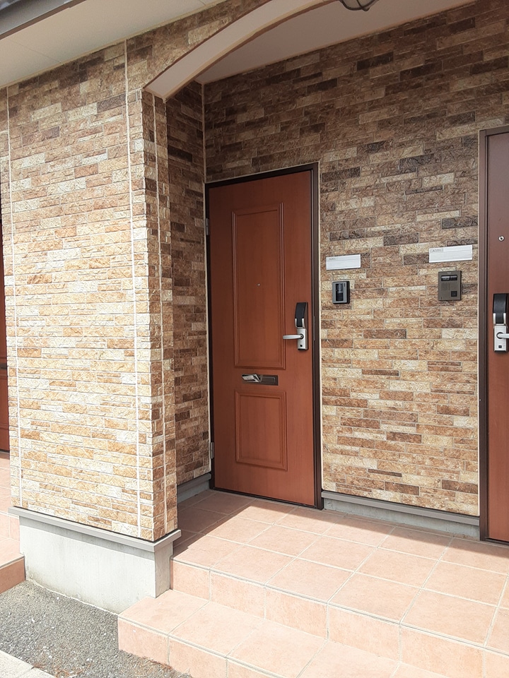 20/22 エントランス