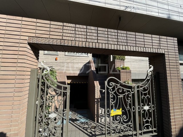 5/6 エントランス