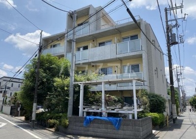 カーサ フェリーチェ西原の外観