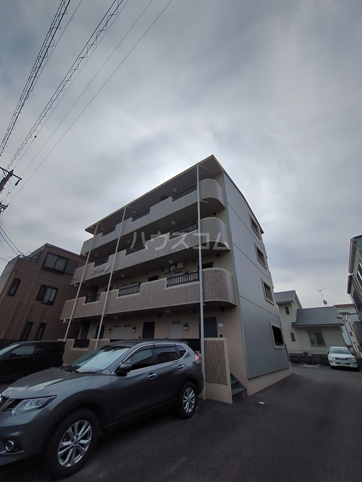 1/18 外観
