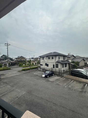 19/23 駐車場