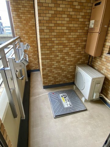 14/22 バルコニー