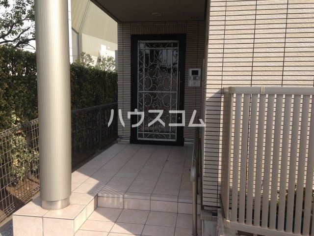 3/10 エントランス