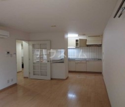 2/8 リビング/ダイニング