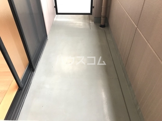 20/30 バルコニー