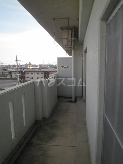 14/27 バルコニー