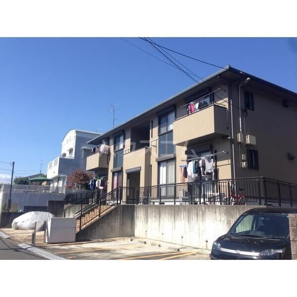 2/2 エントランス