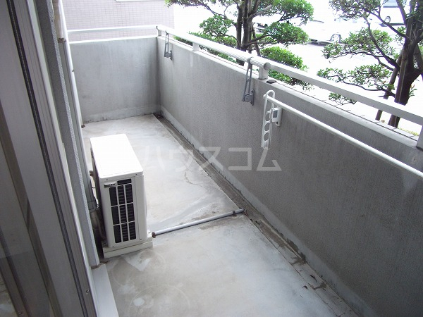 15/28 バルコニー