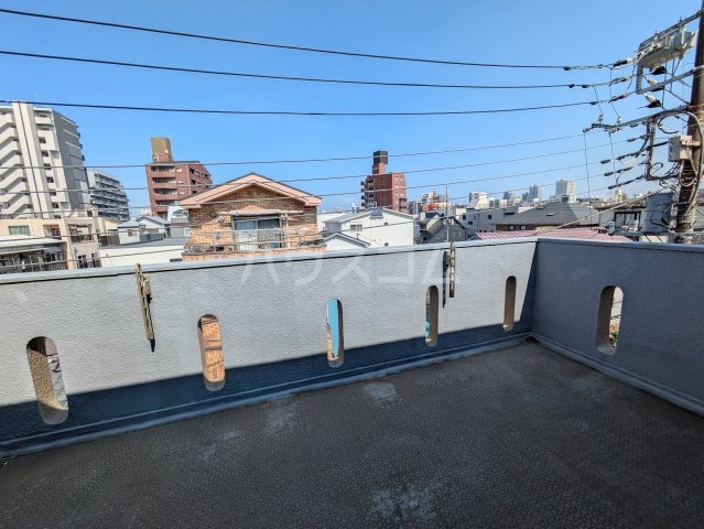 15/23 バルコニー