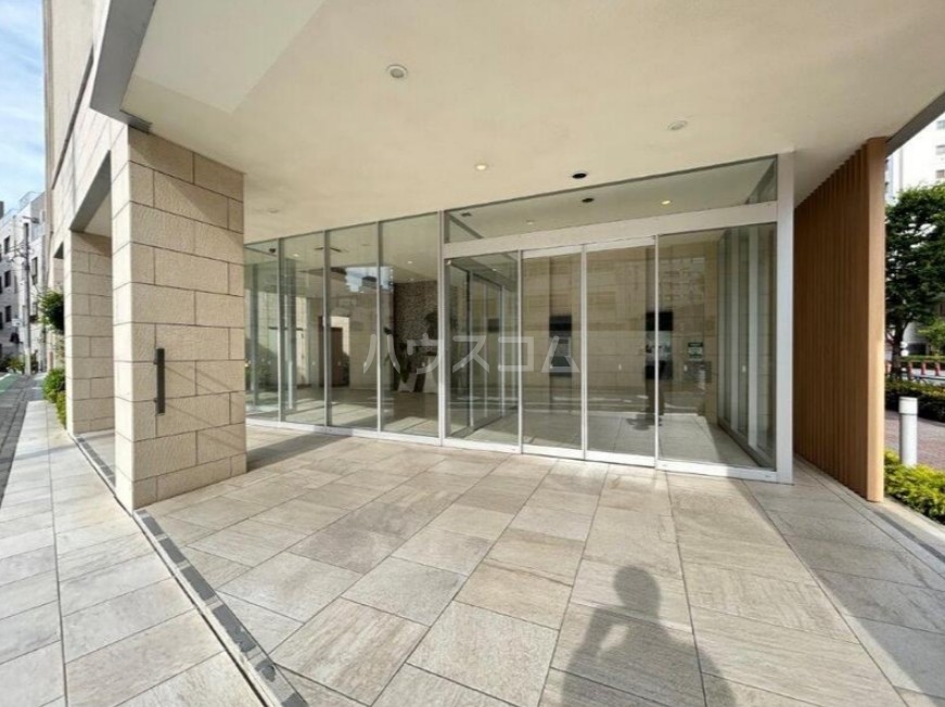 15/24 エントランス