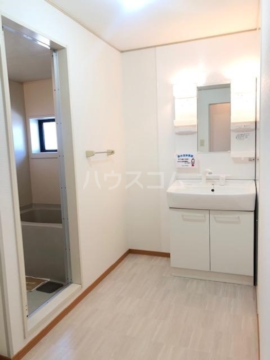 17/30 洗面