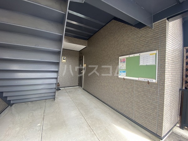 3/5 エントランス