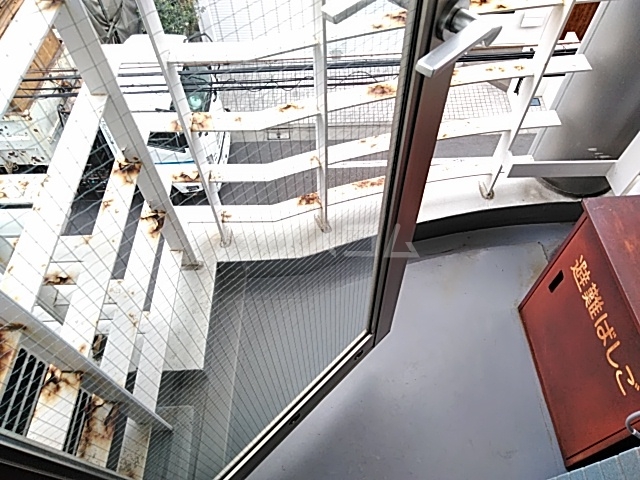 18/30 バルコニー