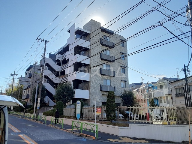 2/30 外観