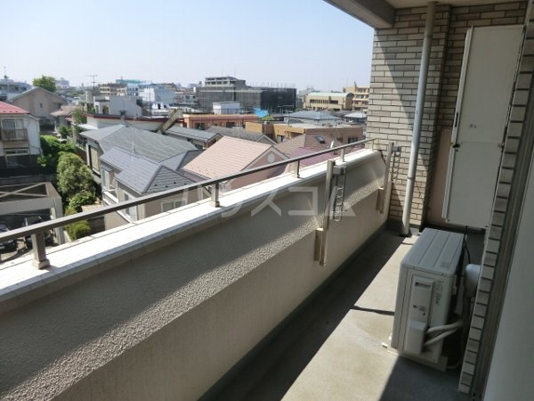 19/30 バルコニー