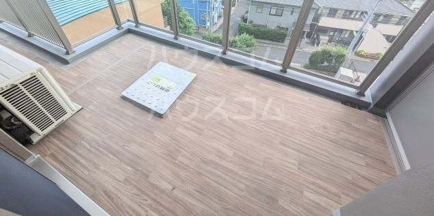 21/30 バルコニー