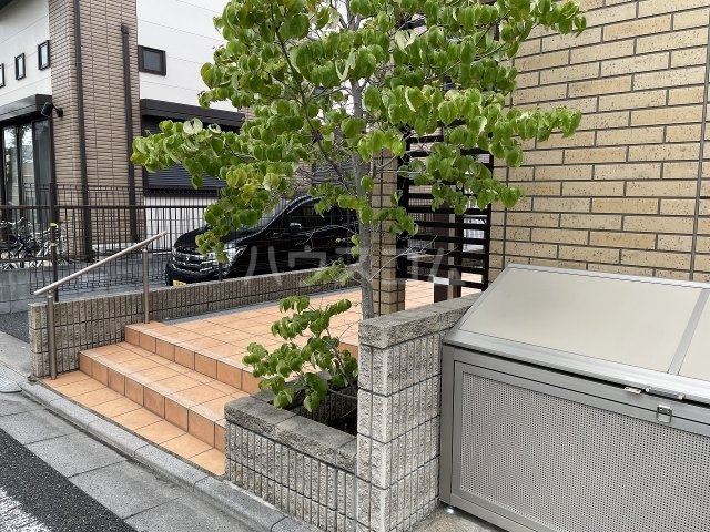 2/7 エントランス