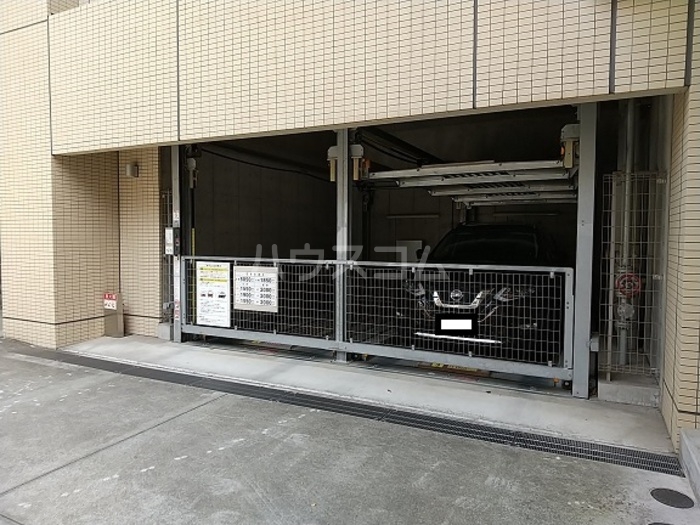 3/5 駐車場